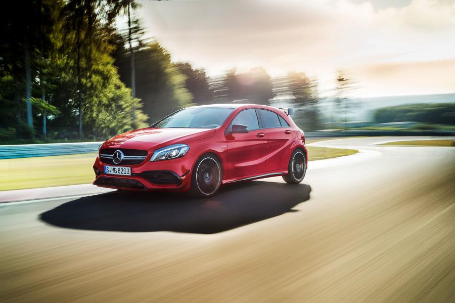  Mercedes-AMG A45 4Matic 2015 года  (фото 41 из 41)